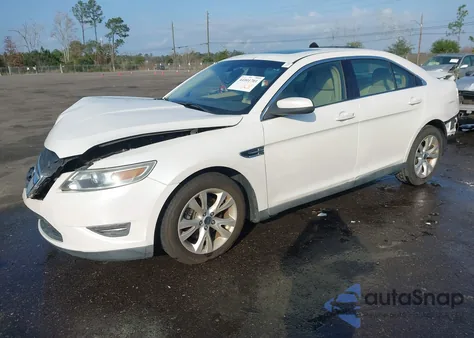 2010 Ford Taurus Sel z USA, uszkodzony, nr VIN 1FAHP2EW0AG157162
